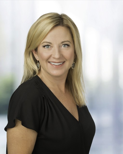 Portrait of Dr. Lisa Rister